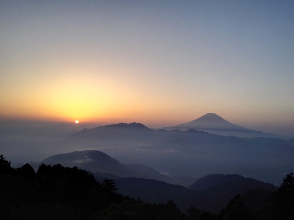 さいたま　占い　干支九星　朱かね　ご来光